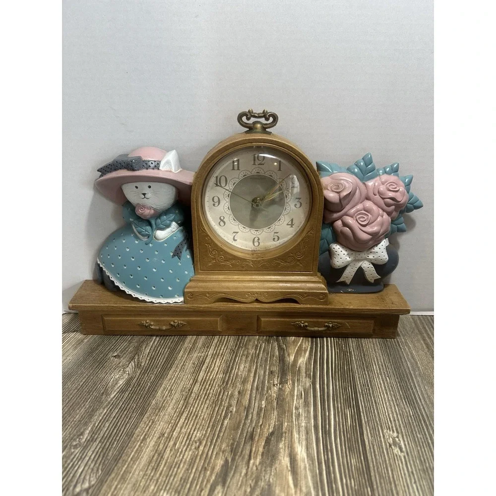VTG Burwood Cat/kitten Country Clock WORKS‎